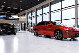 В Беларусь приехал электрический лифтбек Forthing S7 EVO. Названа цены