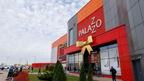 В ТРЦ Palazzo откроют первый островок i‑Store. Первые 100 человек бесплатно получат защитное стекло CyberCut