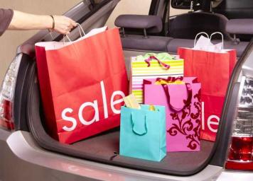 В магазинах Минска опять скидки до 80% на ближайшие выходные